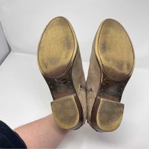 Lucky Brand Bartalino Ankle Booties - Picture 10 of 11